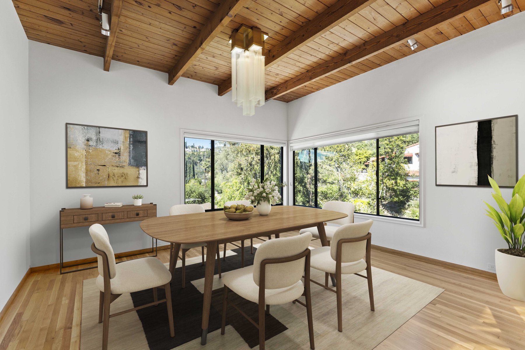 7- dining room virtually staged