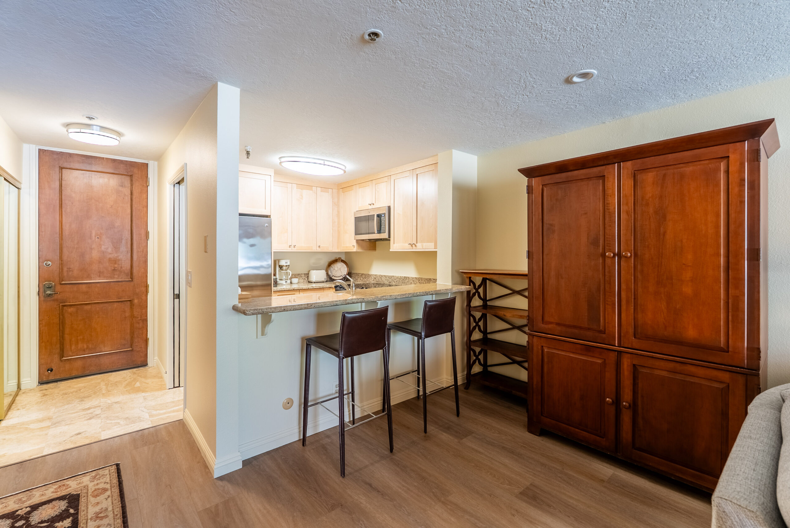 14 121 S Hope St Los Angeles_LR-28